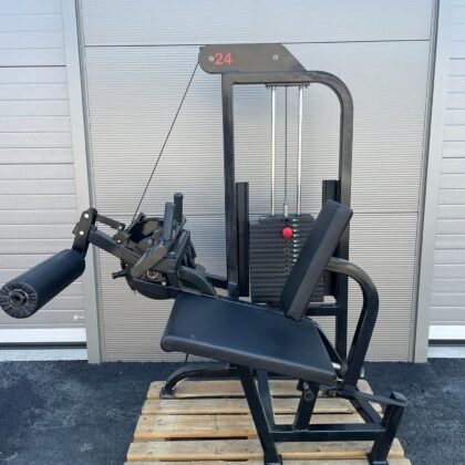 Life Fitness Pro1 Seated Leg Curl - Commercial Strength Machine